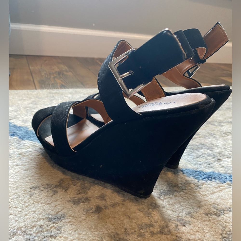 Women’s Suede Wedges